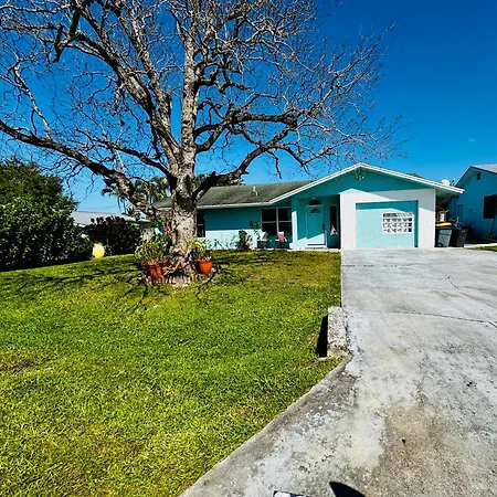 Villa Indigo House
